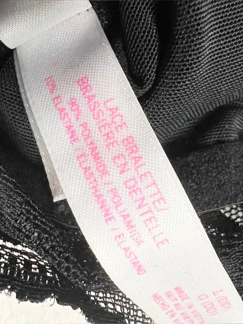 VS PINK Black Lace Bralette Size Large Wireless Comfortable